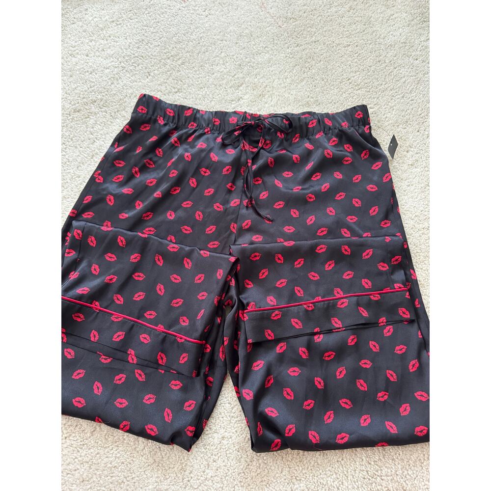I.n.c. International Concepts Satin Notch Collar Pajama Pants, Kissed Lips M